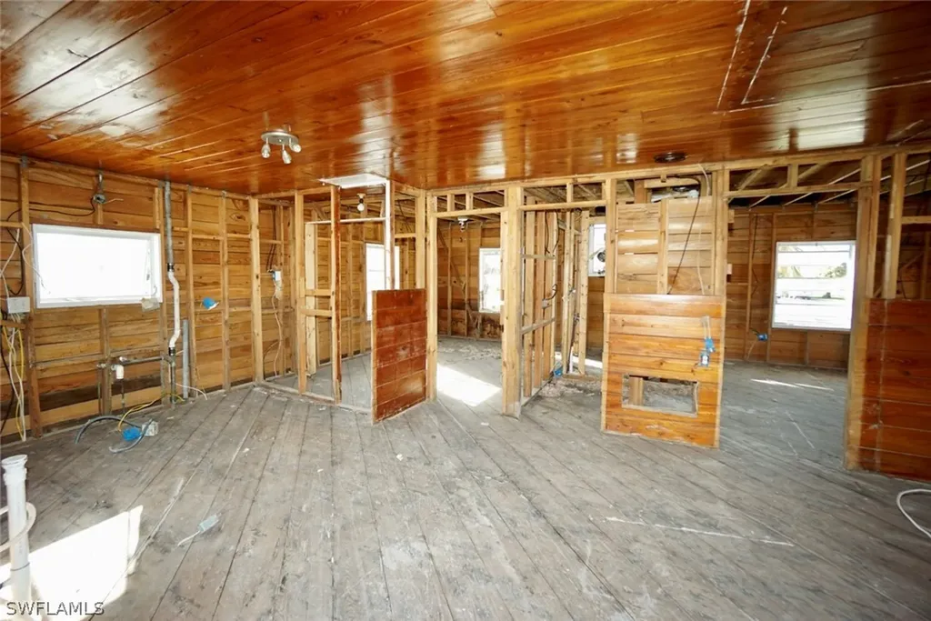 750 Matanzas Court Fort Myers Beach FL 33931
