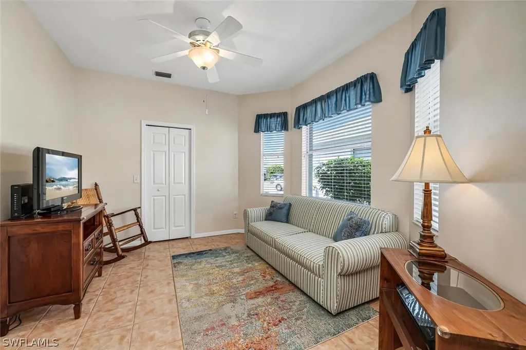 419 Crossfield Circle Naples FL 34104