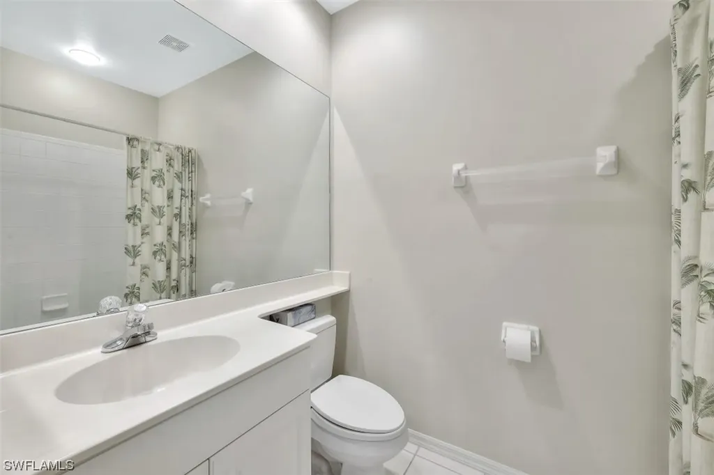 8259 Parkstone Place E Naples FL 34120