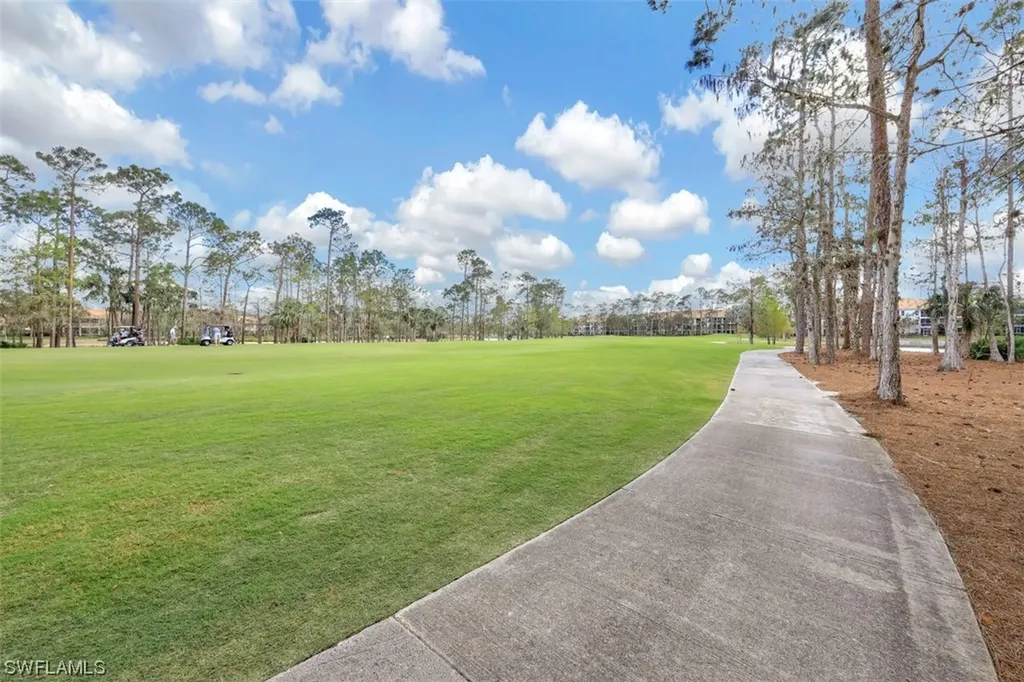 8259 Parkstone Place E Naples FL 34120