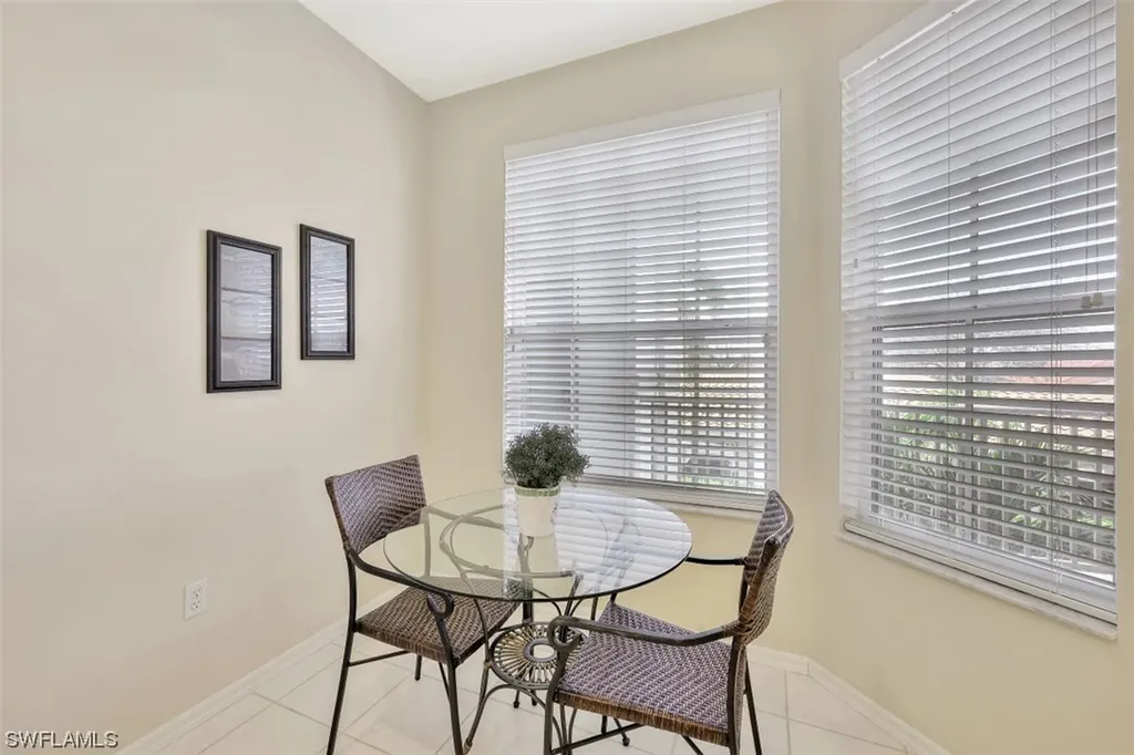 8259 Parkstone Place E Naples FL 34120