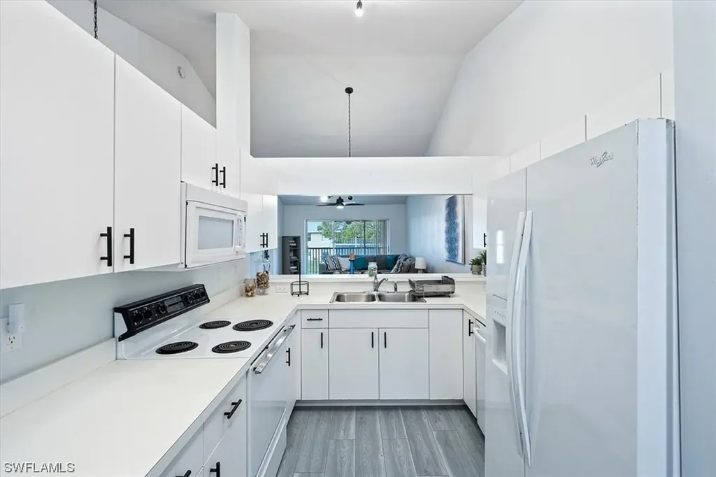 144 Pebble Shores Drive Naples FL 34110