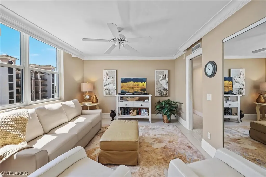 10691 Gulf Shore Drive Naples FL 34108