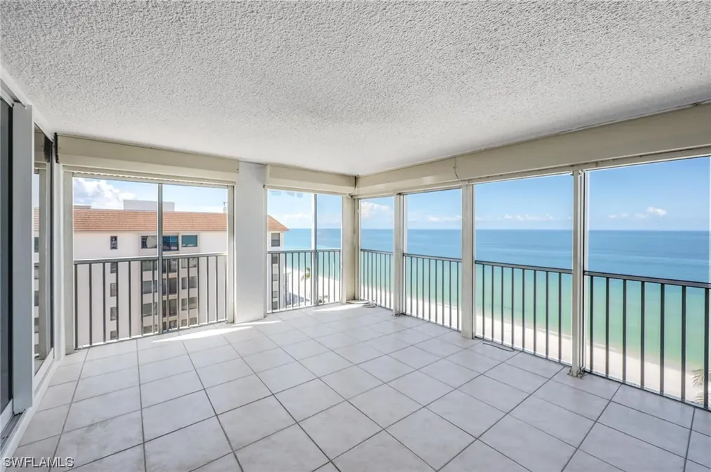 10691 Gulf Shore Drive Naples FL 34108