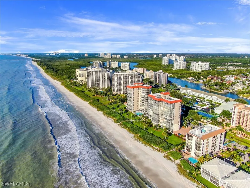 10691 Gulf Shore Drive Naples FL 34108
