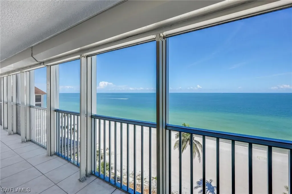10691 Gulf Shore Drive Naples FL 34108