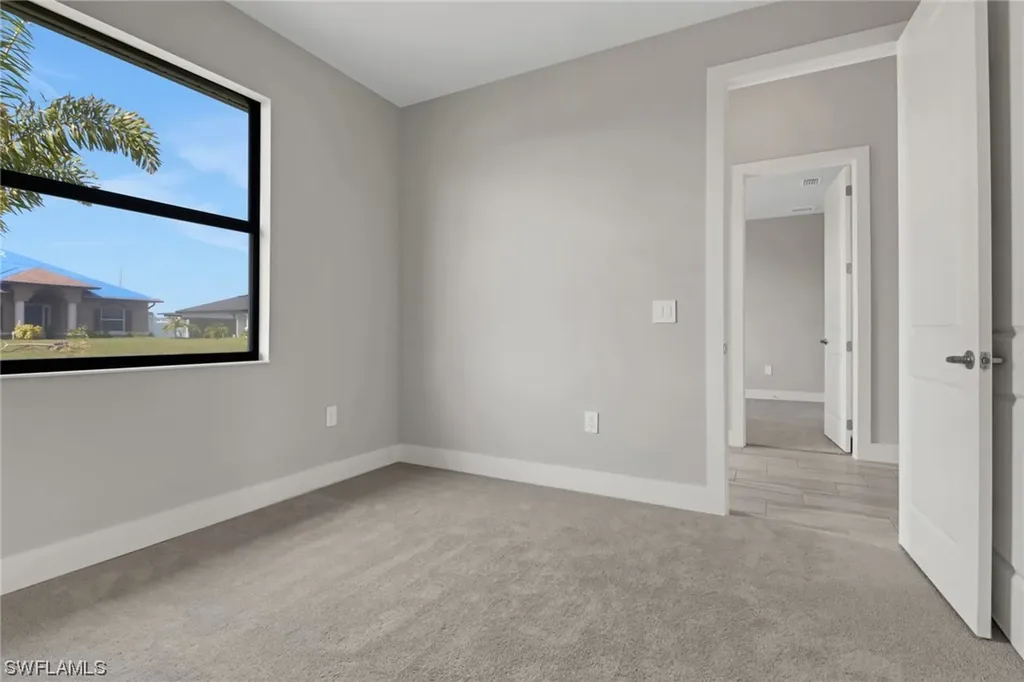 110 NW 7th Street Cape Coral FL 33993