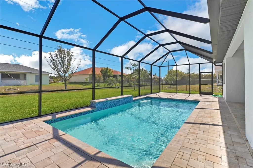 110 NW 7th Street Cape Coral FL 33993