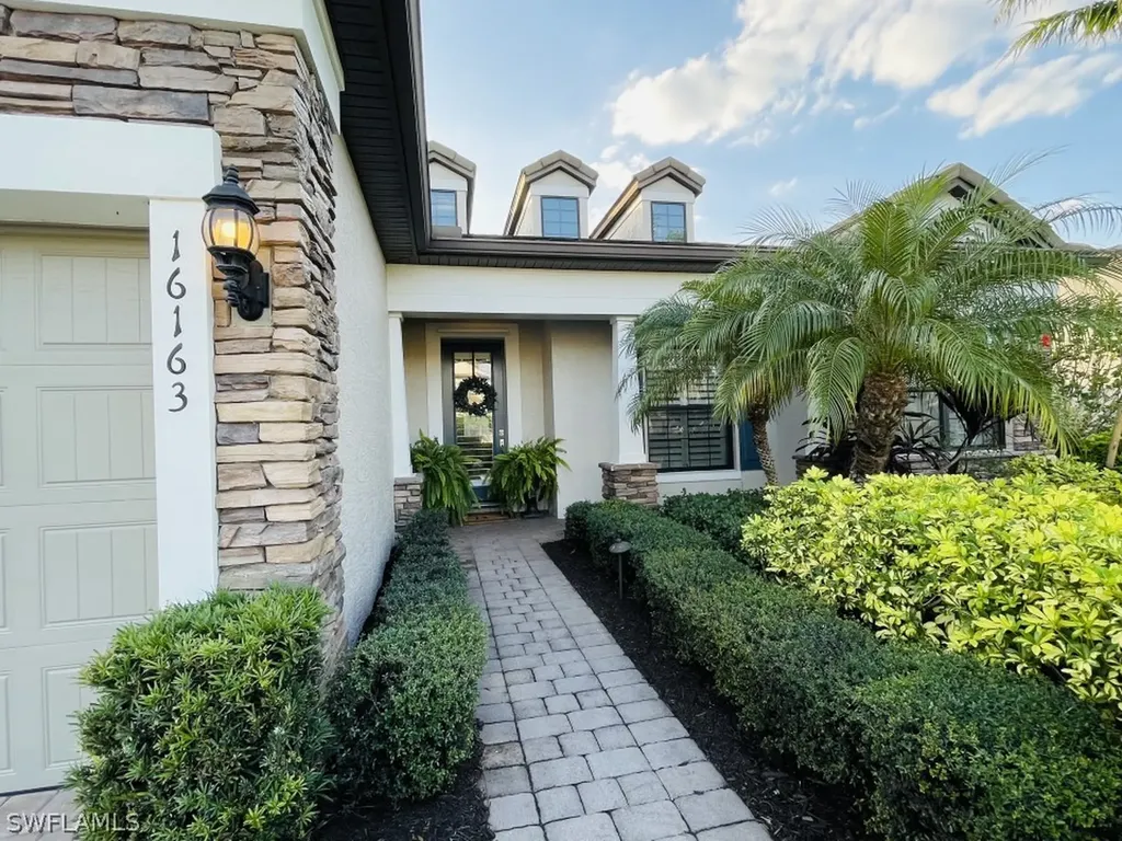 16163 Cartwright Lane Naples FL 34110