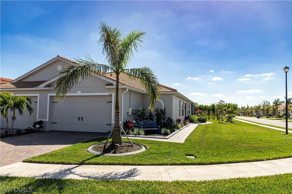 3069 Royal Gardens Avenue Fort Myers FL 33916