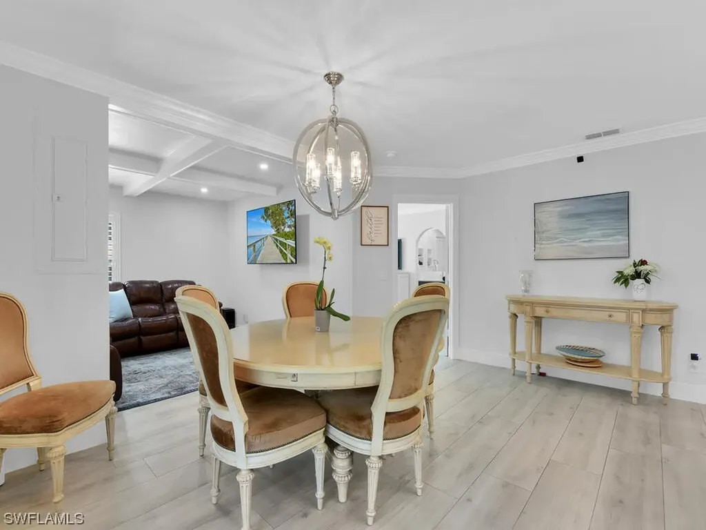 123 1st Street Naples FL 34113