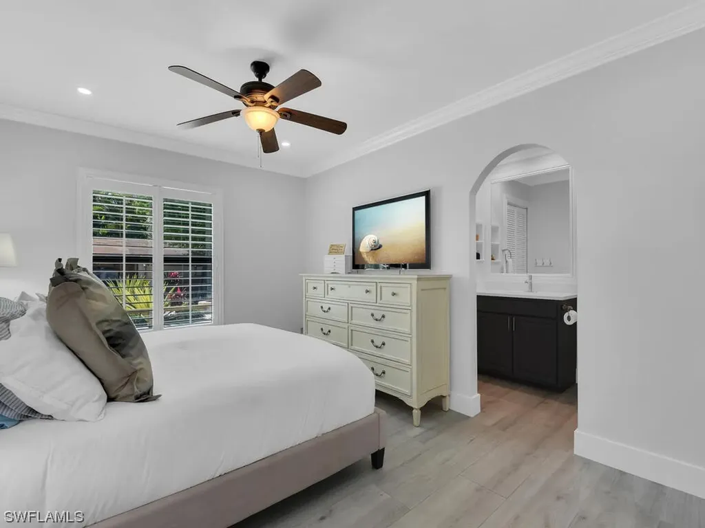 123 1st Street Naples FL 34113