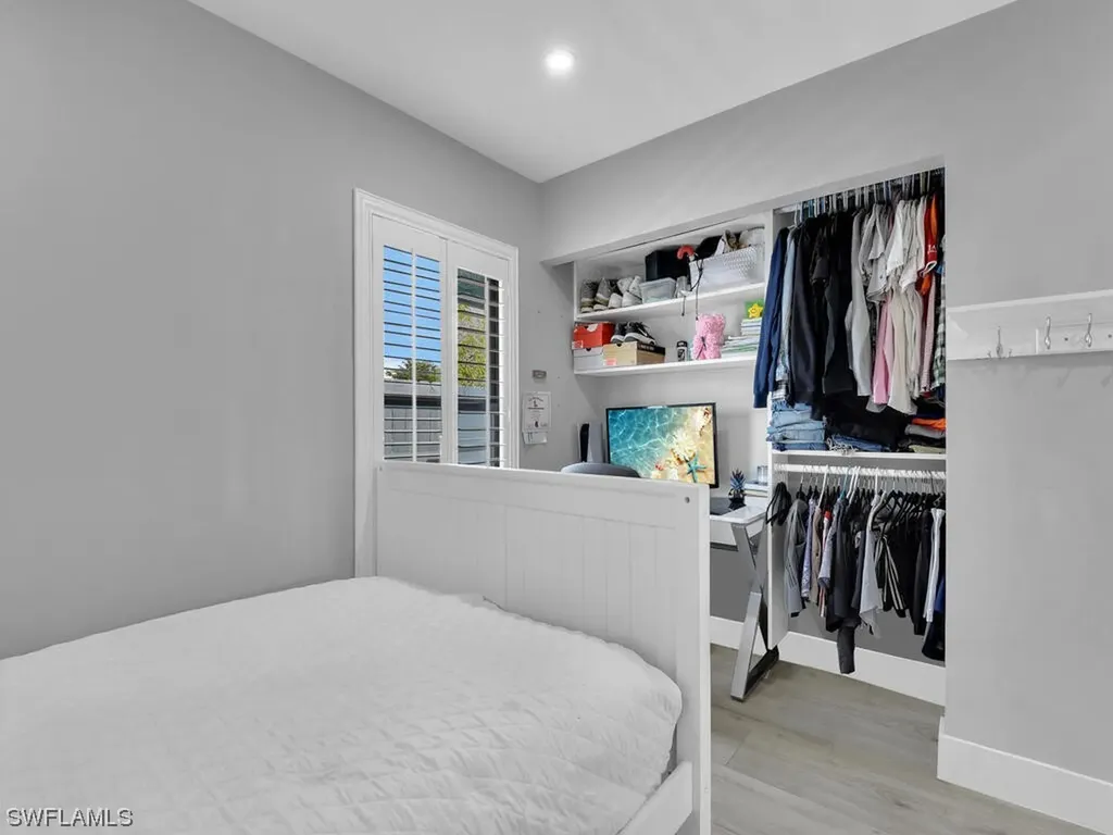 123 1st Street Naples FL 34113