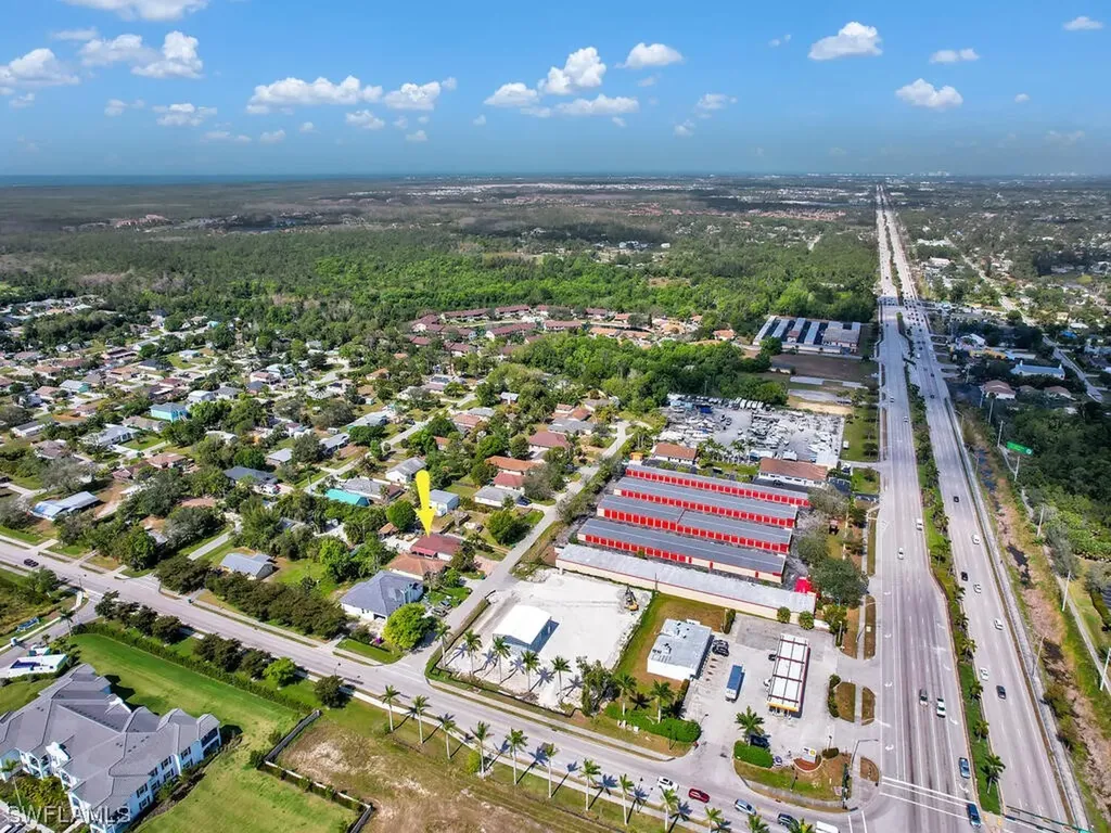 123 1st Street Naples FL 34113