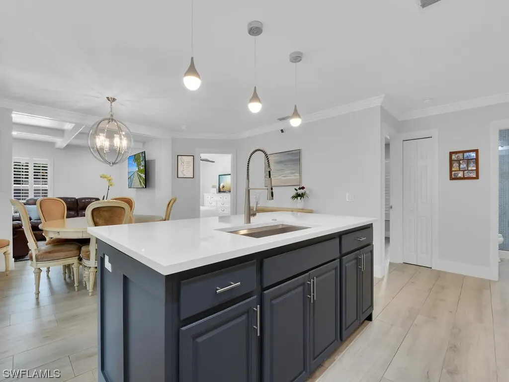 123 1st Street Naples FL 34113