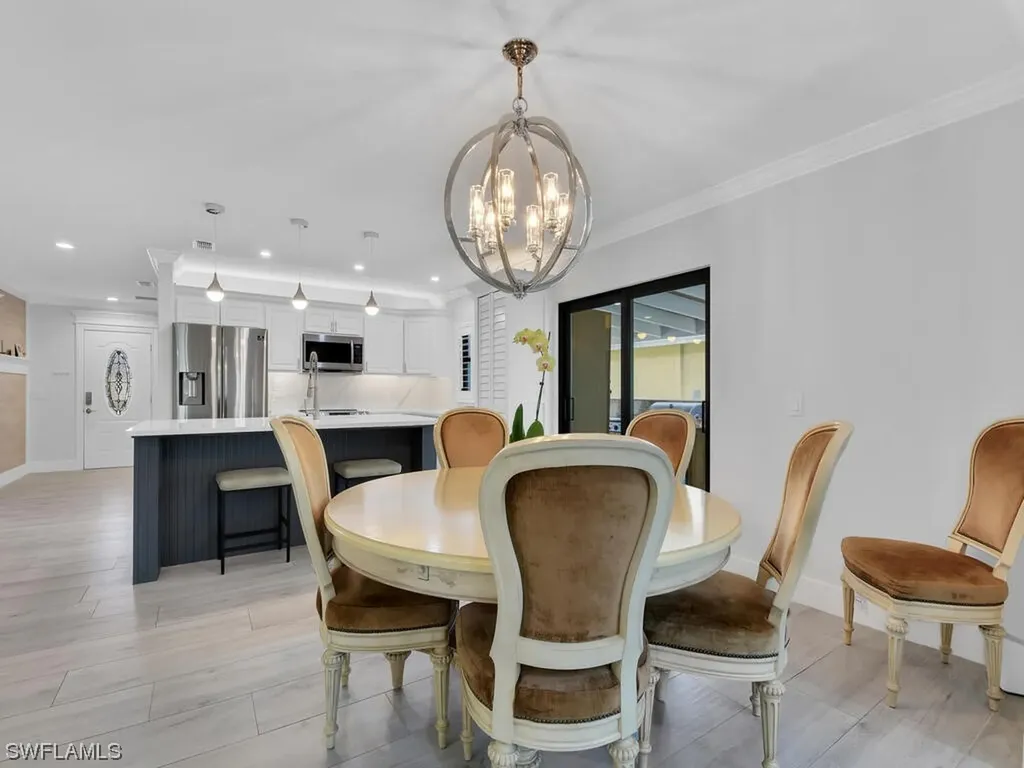 123 1st Street Naples FL 34113