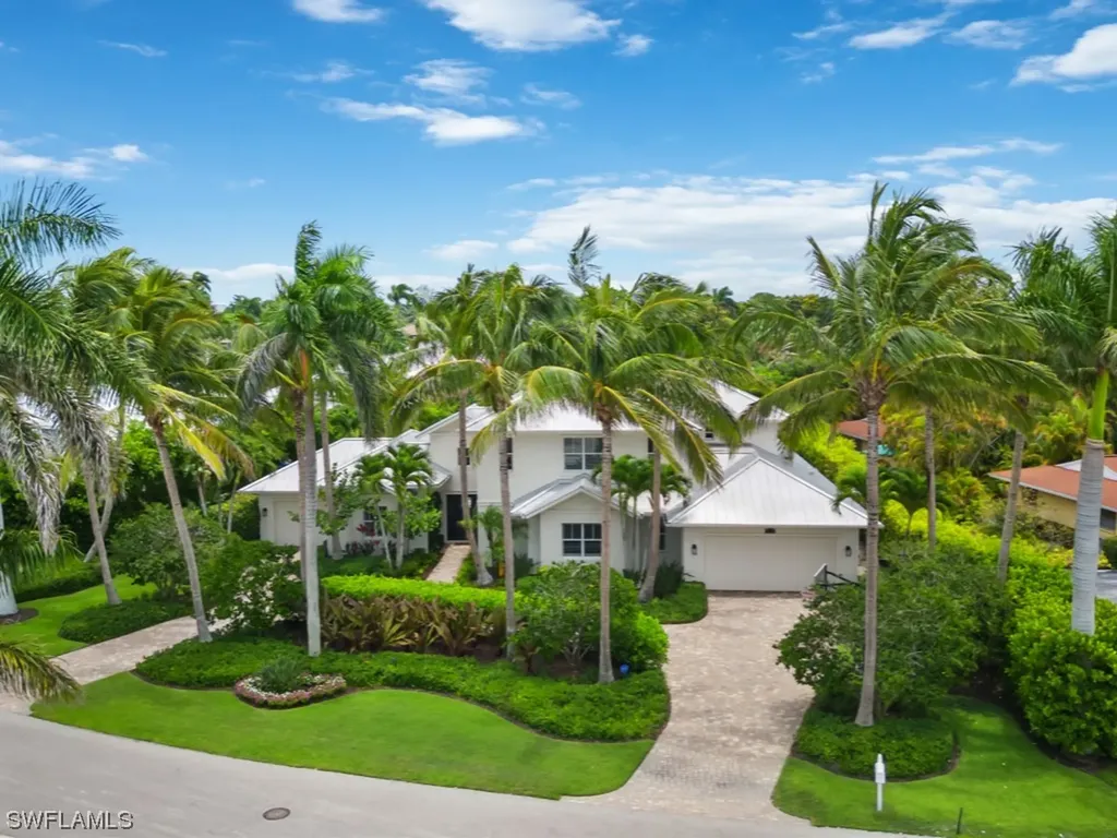 539 Rudder Road Naples FL 34102
