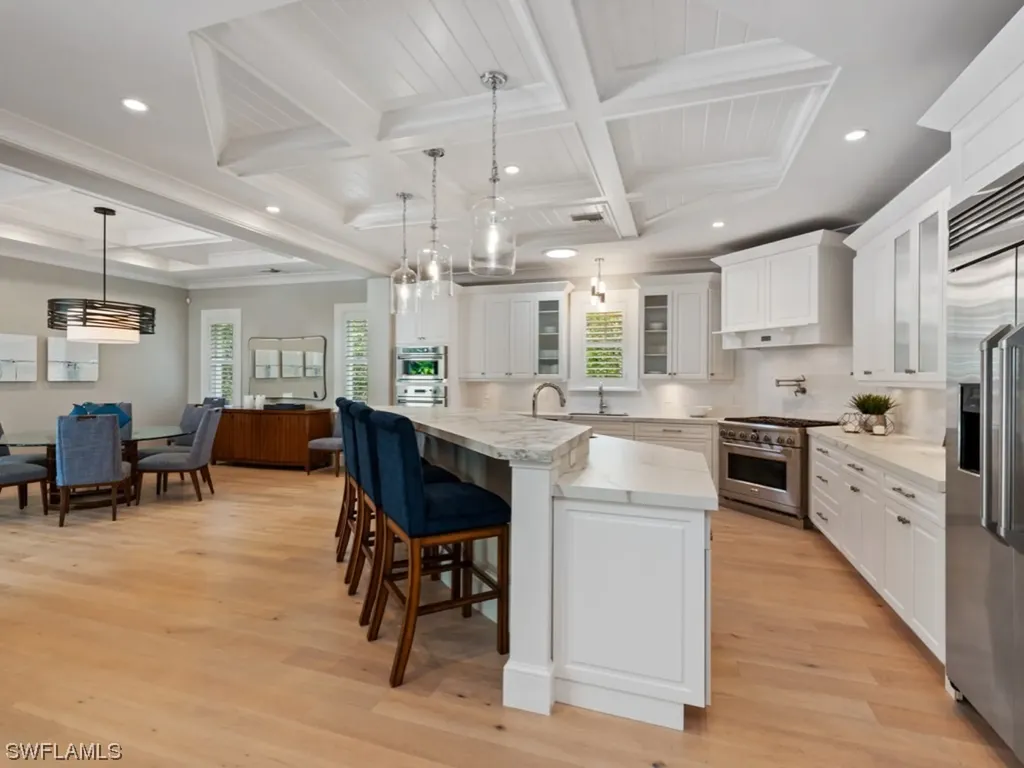 539 Rudder Road Naples FL 34102