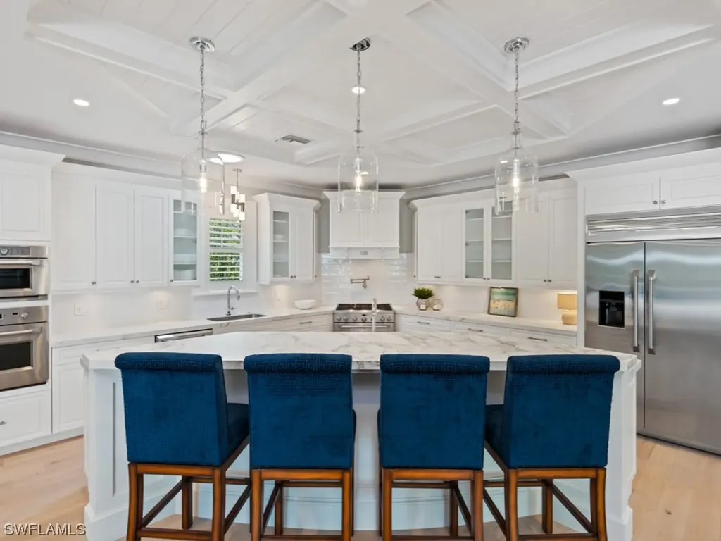 539 Rudder Road Naples FL 34102