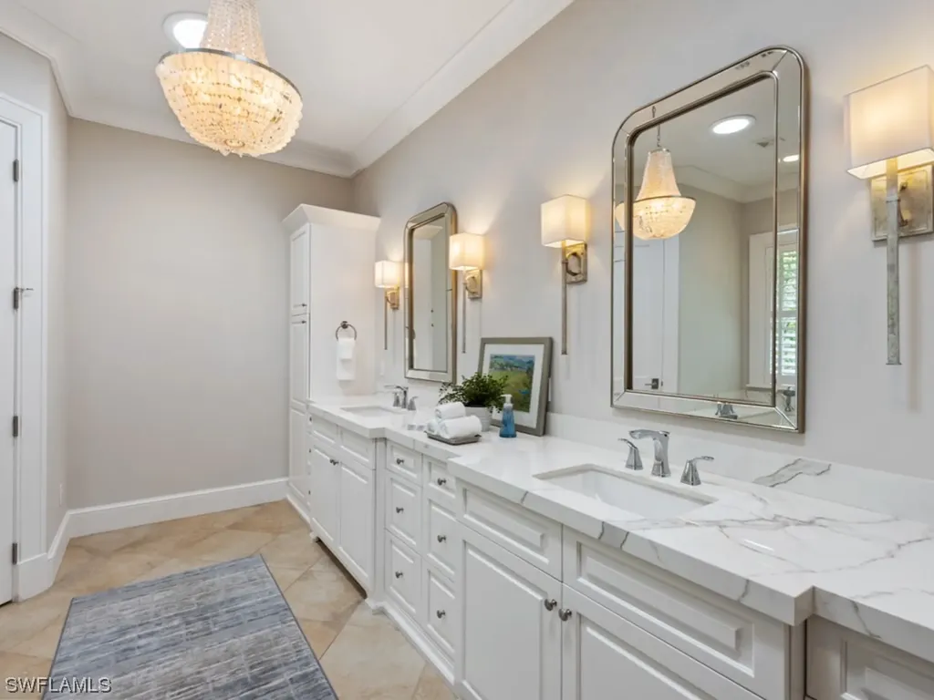 539 Rudder Road Naples FL 34102