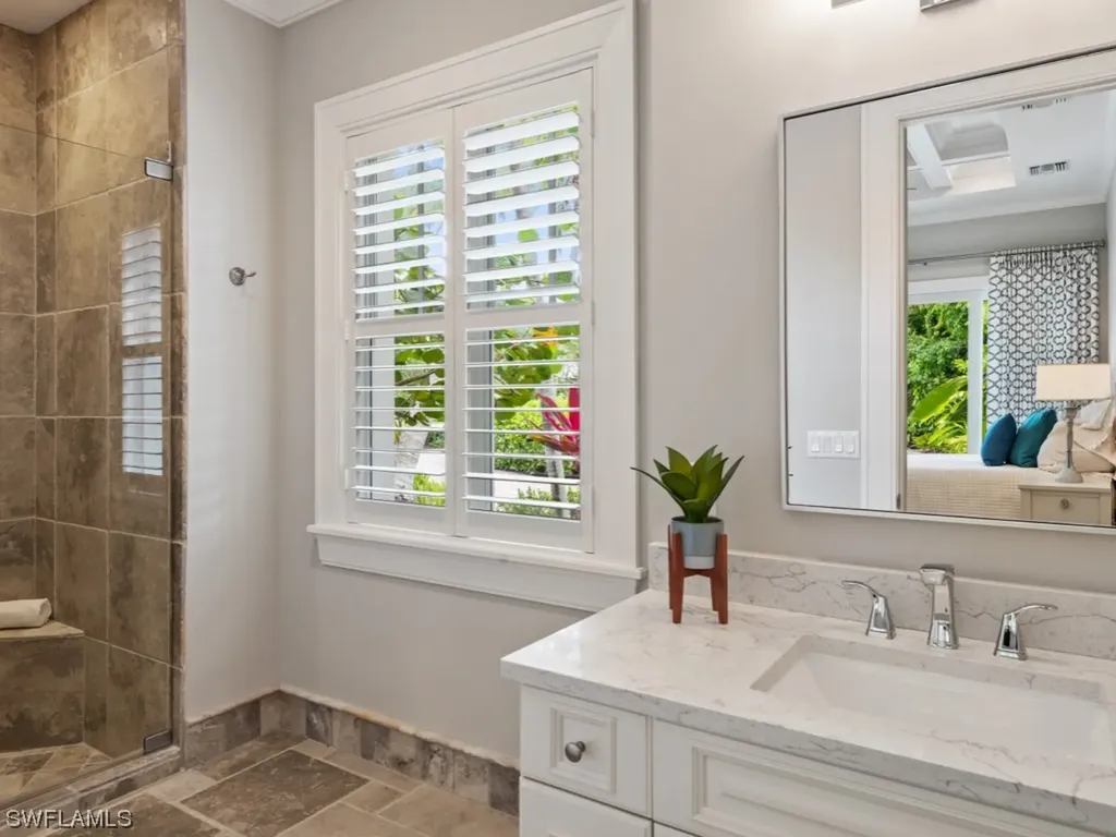 539 Rudder Road Naples FL 34102