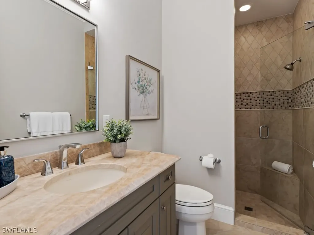 539 Rudder Road Naples FL 34102