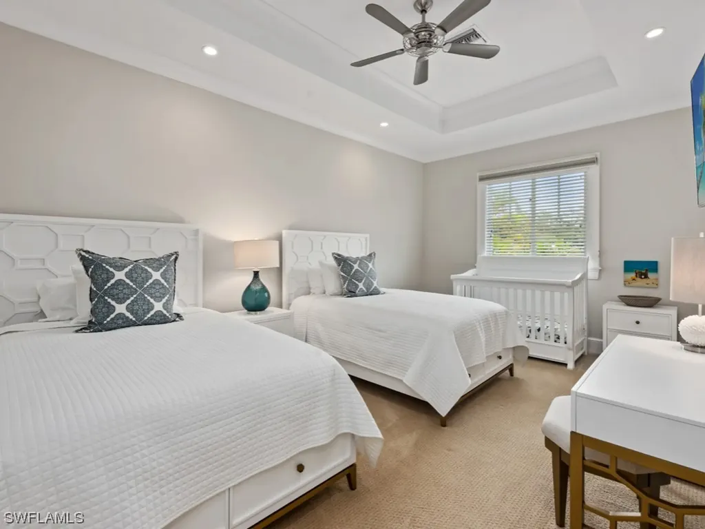 539 Rudder Road Naples FL 34102