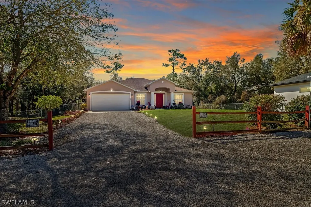 3370 20th Avenue SE Naples FL 34117