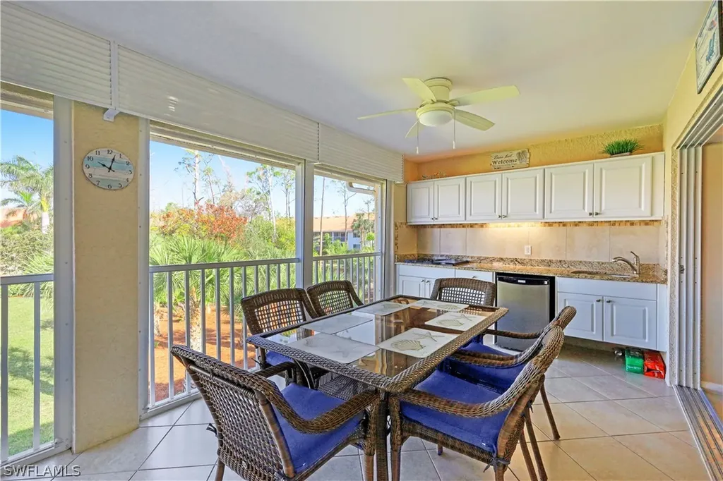2365 Bayou Lane Naples FL 34112