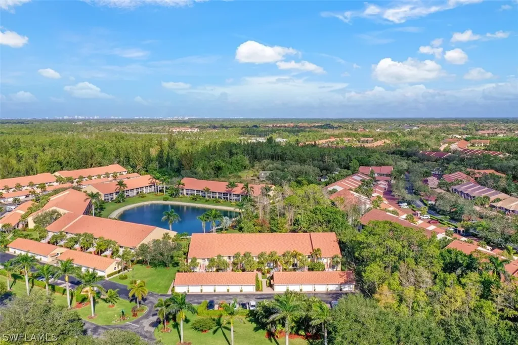 2365 Bayou Lane Naples FL 34112