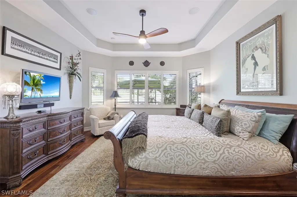 6287 Serano Way Naples FL 34113