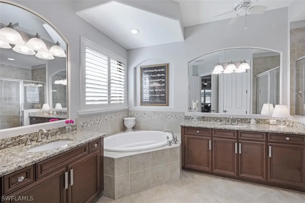 6287 Serano Way Naples FL 34113