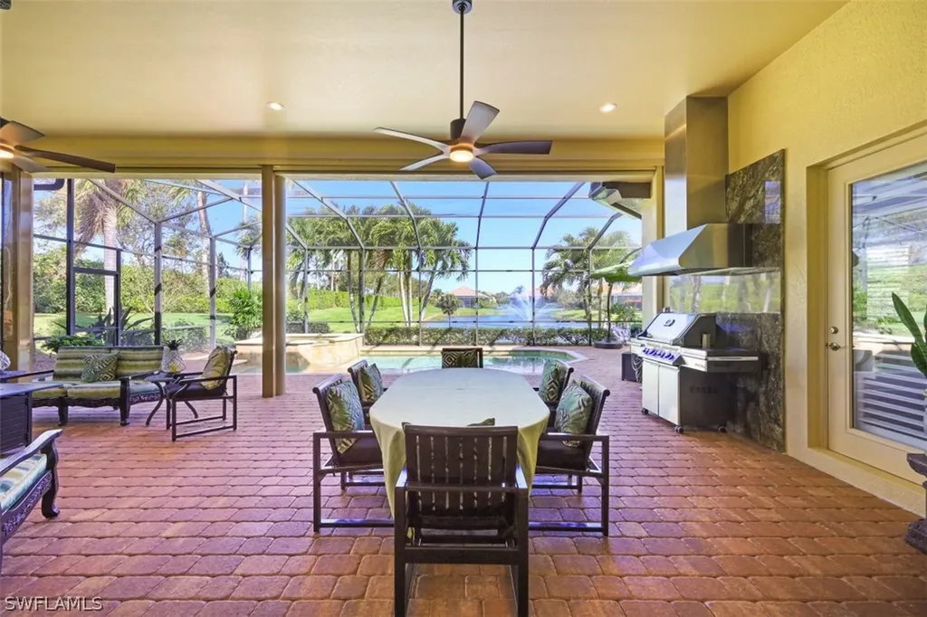 6287 Serano Way Naples FL 34113