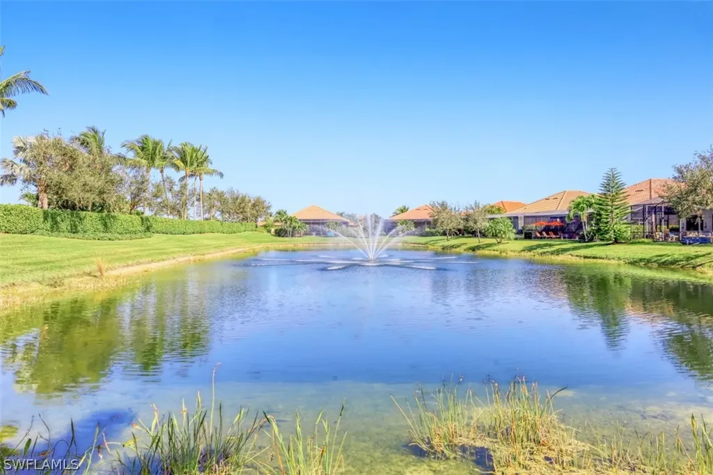 6287 Serano Way Naples FL 34113