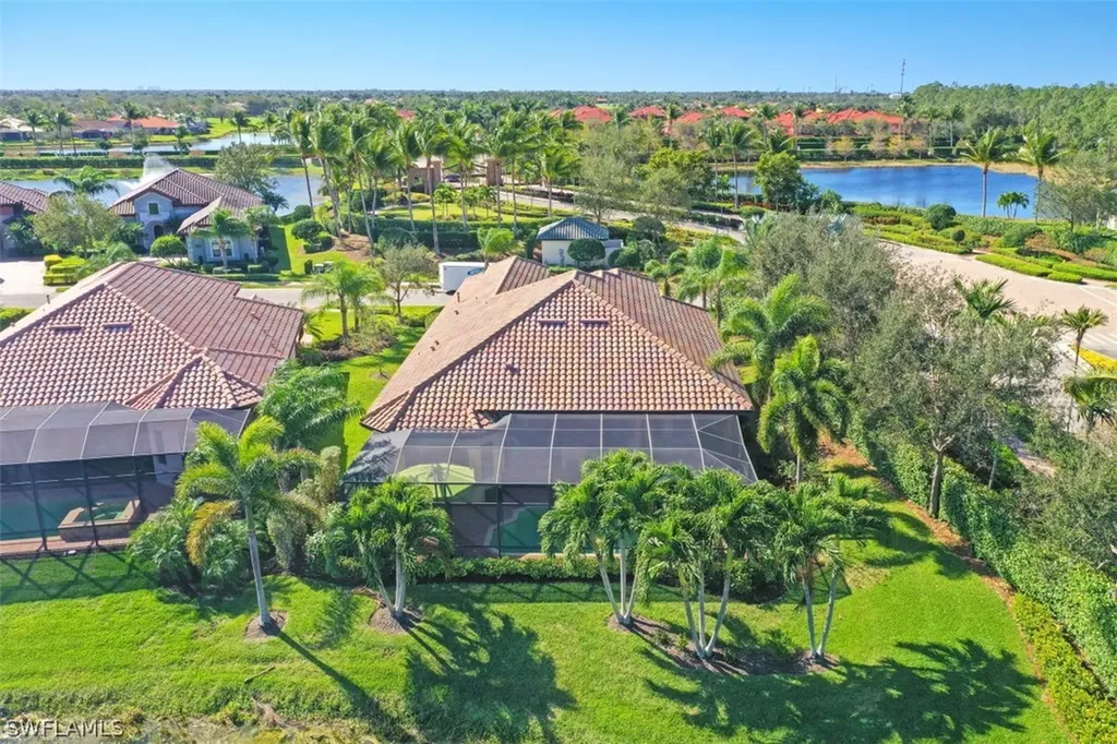 6287 Serano Way Naples FL 34113