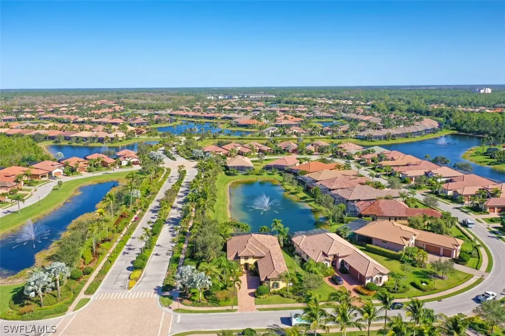 6287 Serano Way Naples FL 34113