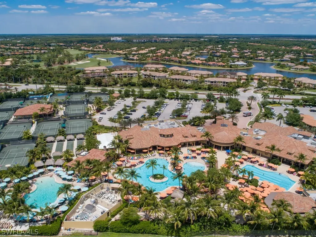 6287 Serano Way Naples FL 34113