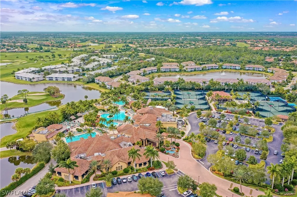 6287 Serano Way Naples FL 34113