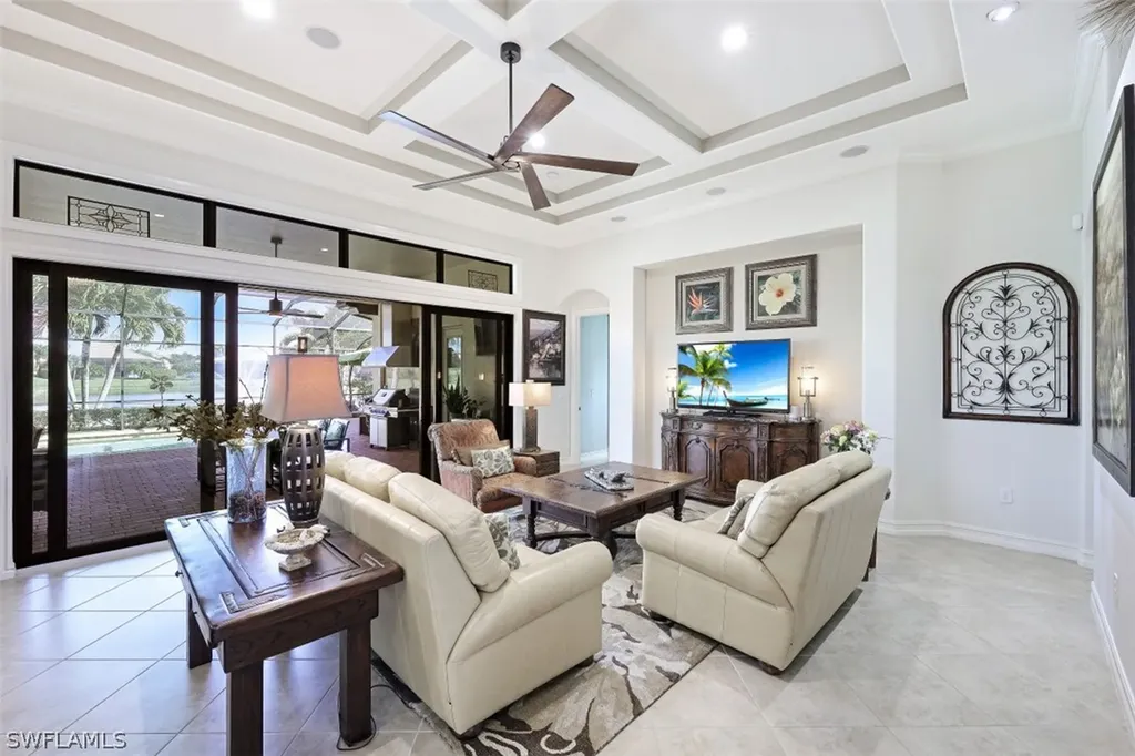 6287 Serano Way Naples FL 34113