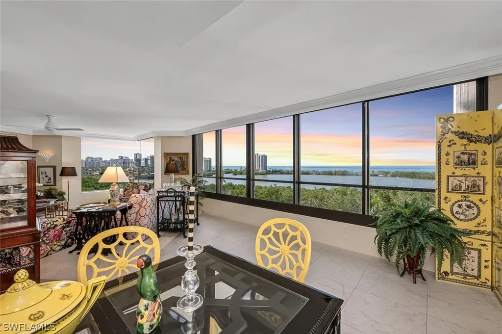 5555 Heron Point Drive Naples FL 34108