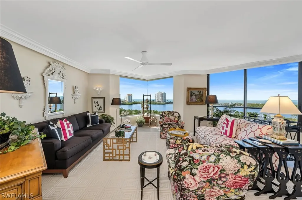 5555 Heron Point Drive Naples FL 34108