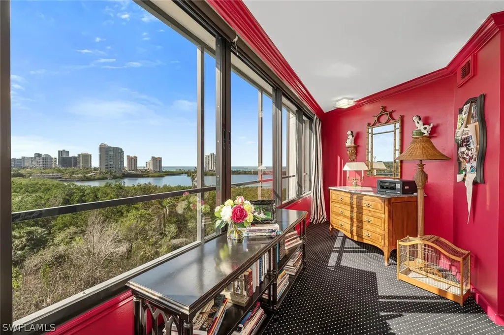 5555 Heron Point Drive Naples FL 34108