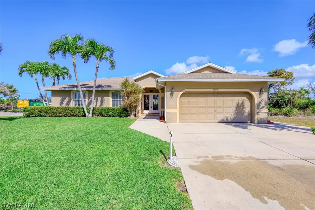1390 Delbrook Way Marco Island FL 34145