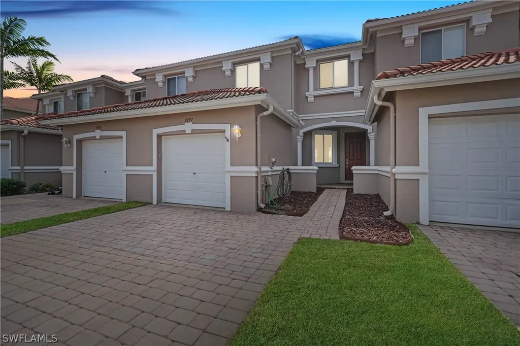 9997 Chiana Circle Fort Myers FL 33905