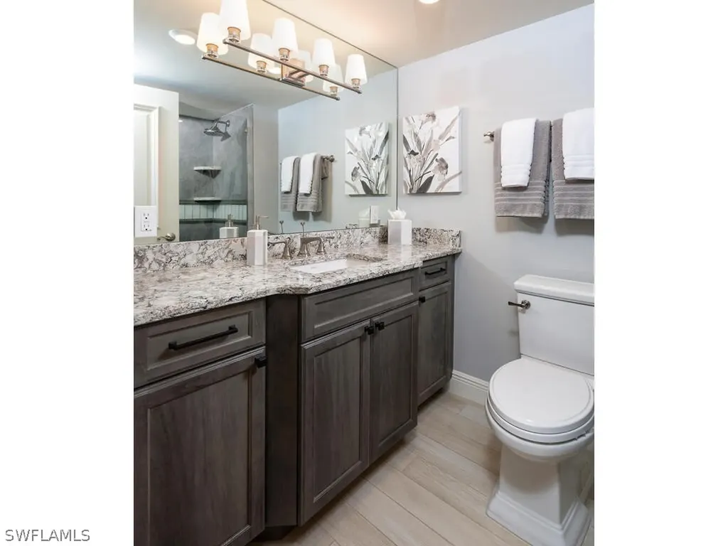 2900 Gulf Shore Boulevard N Naples FL 34103