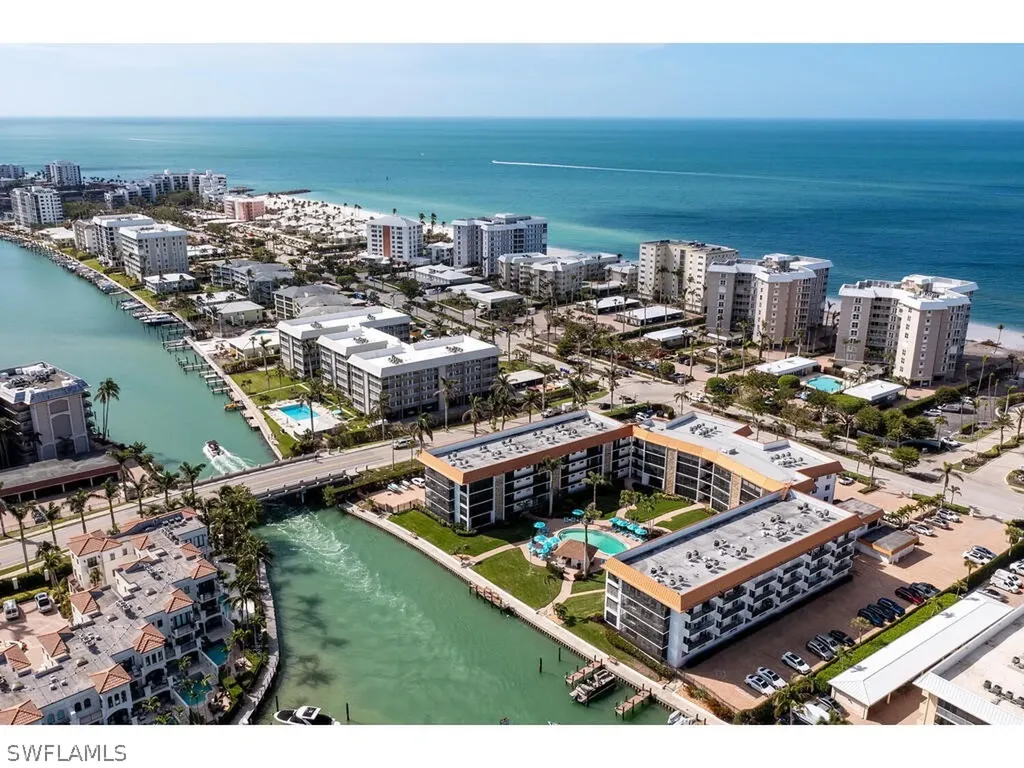 2900 Gulf Shore Boulevard N Naples FL 34103