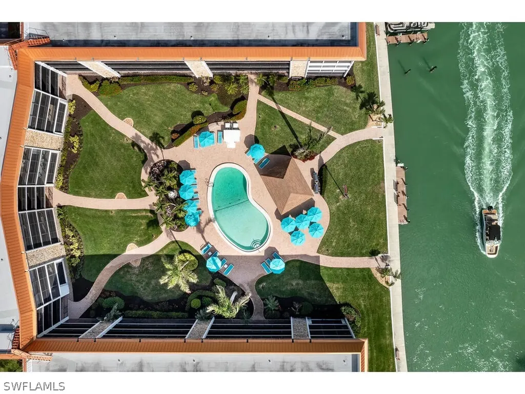 2900 Gulf Shore Boulevard N Naples FL 34103