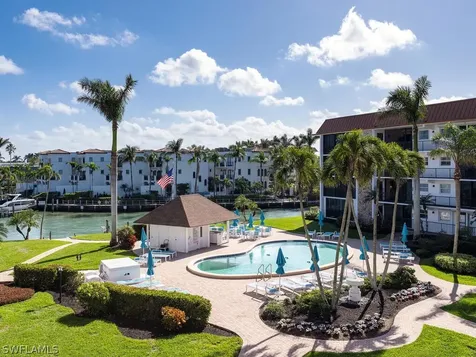 2900 Gulf Shore Boulevard N Naples FL 34103