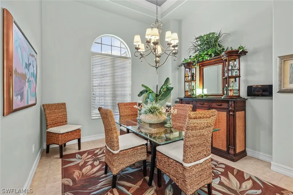 9062 Shenendoah Circle Naples FL 34113