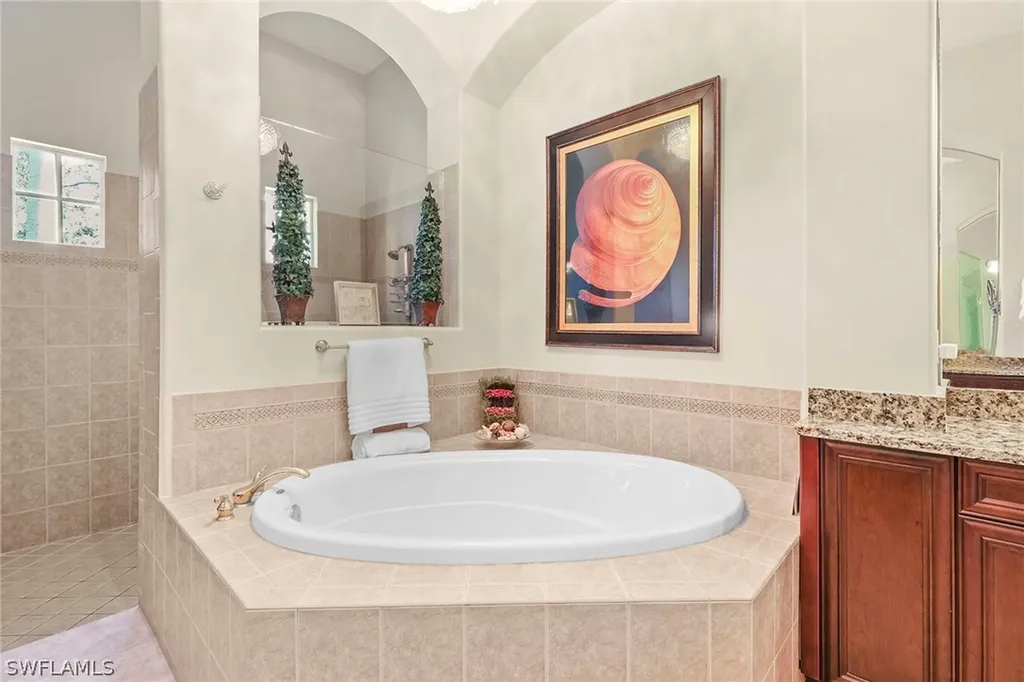 9062 Shenendoah Circle Naples FL 34113